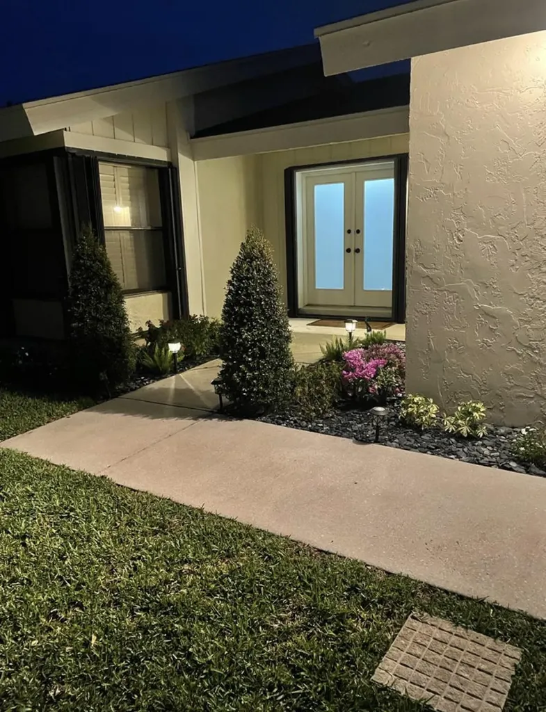 809 Brightwood Way Wellington FL 33414