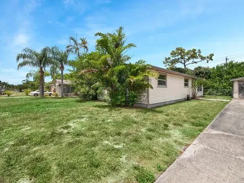 5045 Lake Boulevard Delray Beach FL 33484