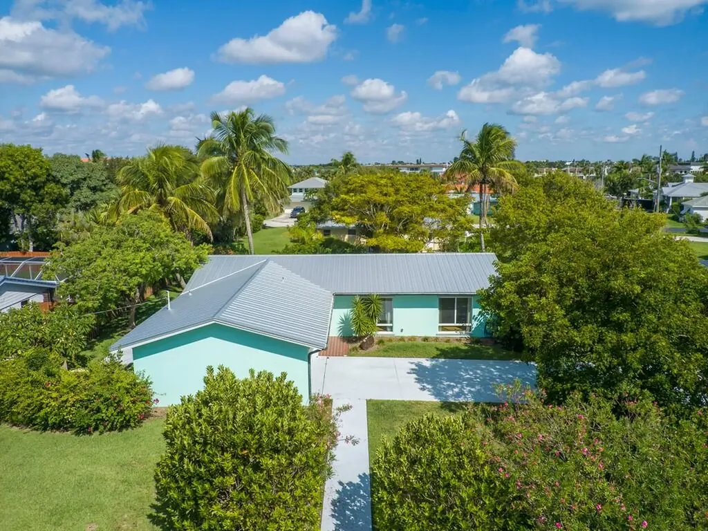 1630 Thumb Point Drive Fort Pierce FL 34949