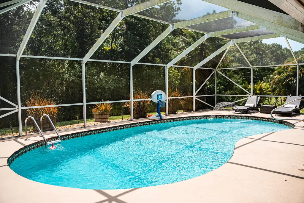 3250 SW Island Way Palm City FL 34990