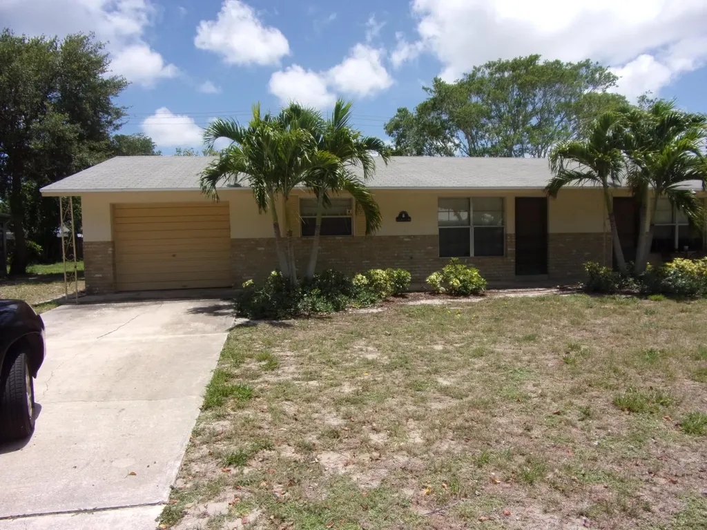2322 NE Tropical Way Jensen Beach FL 34957