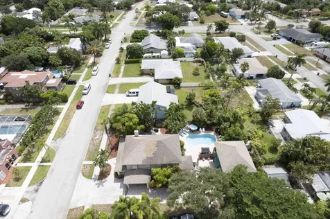 250 Foresteria Drive Lake Park FL 33403