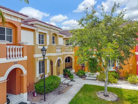 8900 SW 19th Street Miramar FL 33025