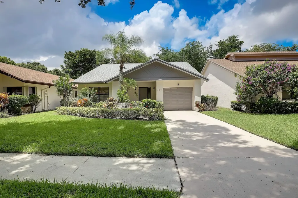 4847 Boxwood Circle Boynton Beach FL 33436