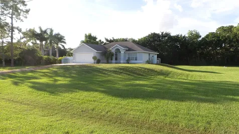 17789 Orange Grove Boulevard Loxahatchee FL 33470