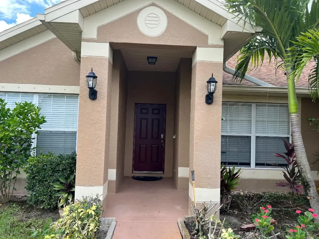3425 SW San Giorgio Street Port St Lucie FL 34953