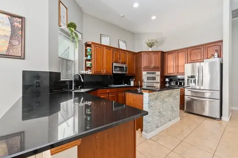 7206 Deland Avenue Fort Pierce FL 34951