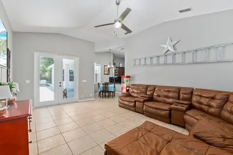 7206 Deland Avenue Fort Pierce FL 34951