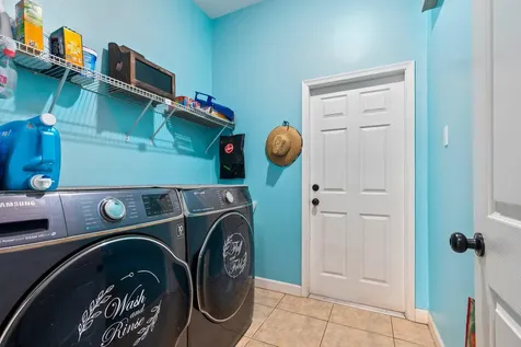 7206 Deland Avenue Fort Pierce FL 34951