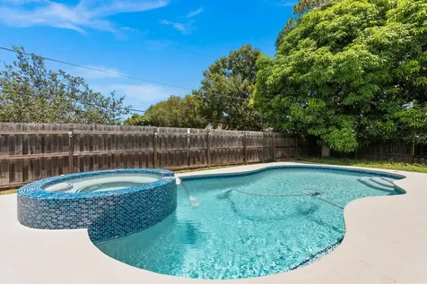 7206 Deland Avenue Fort Pierce FL 34951