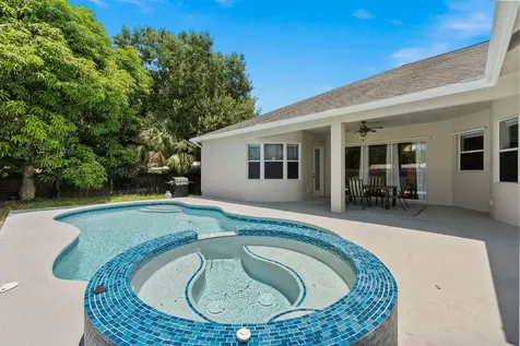 7206 Deland Avenue Fort Pierce FL 34951