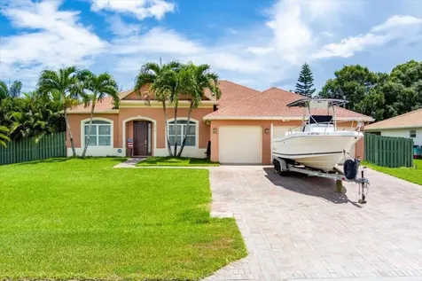 4101 SW Darien Street Port St Lucie FL 34953