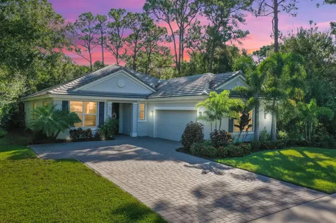 2738 Oak Alley Drive Fort Pierce FL 34981