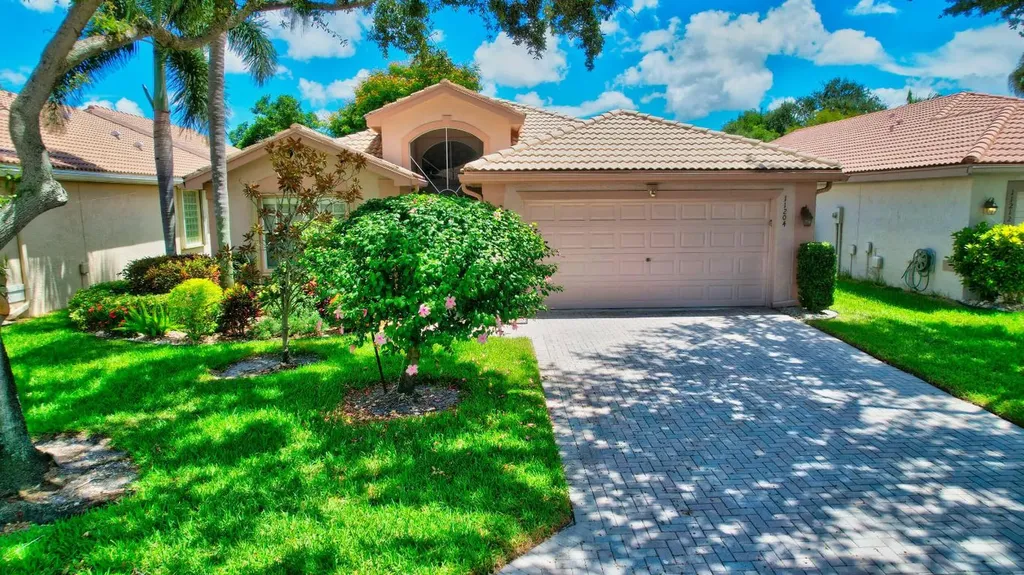 11204 Mandalay Way Boynton Beach FL 33437