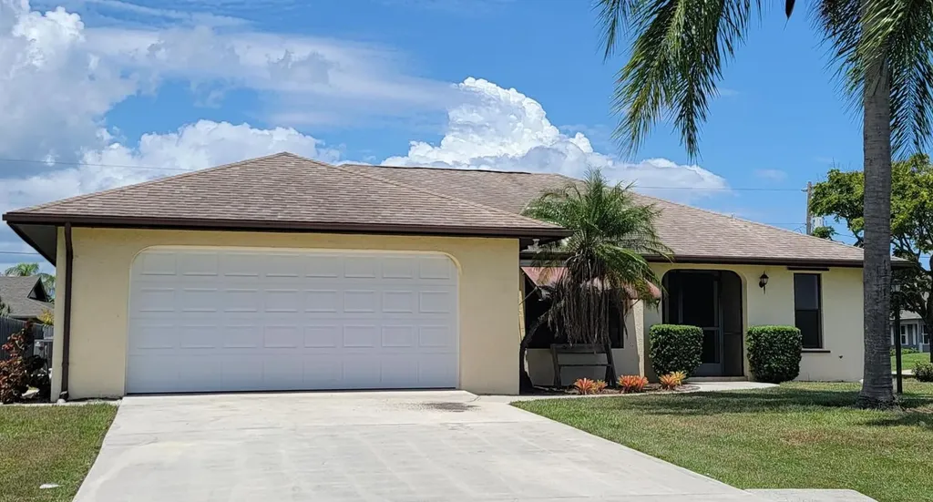 1497 SE Merion Court Port St Lucie FL 34952