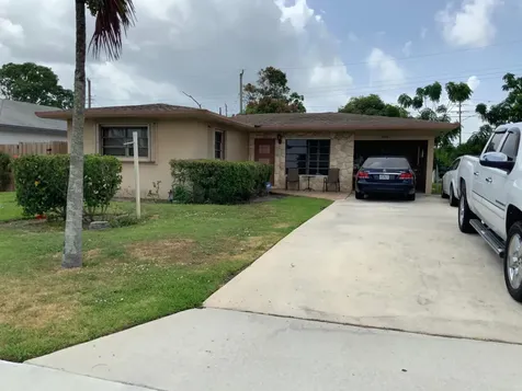 544 NW 11th Avenue Boynton Beach FL 33435