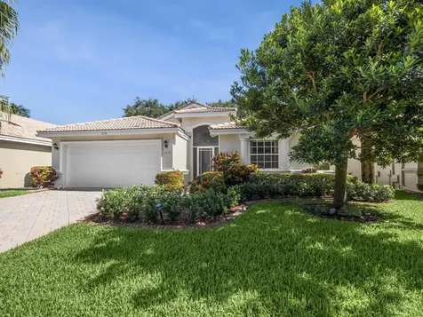 7239 Lugano Drive Boynton Beach FL 33437