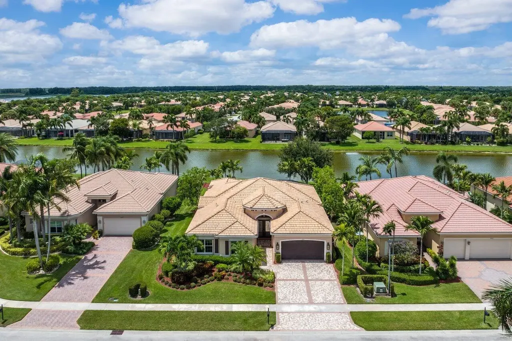 10791 Sable Breeze Way Boynton Beach FL 33473