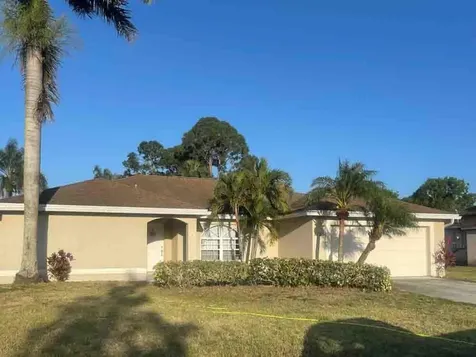1725 SW Cycle Street Port St Lucie FL 34953
