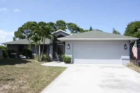 313 SW North Quick Circle Port St Lucie FL 34953