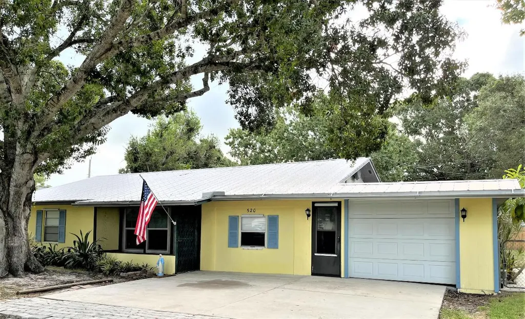 520 37th Avenue Vero Beach FL 32968