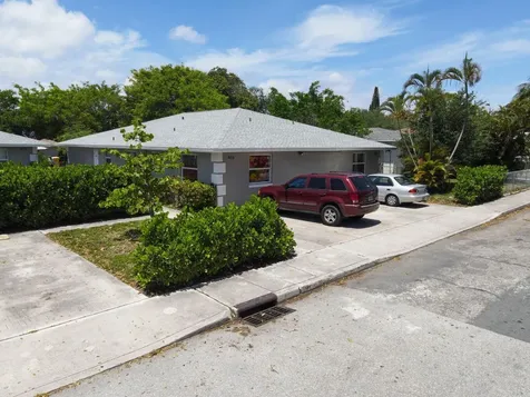 911 S N Street Lake Worth Beach FL 33460