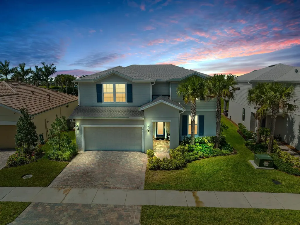 10197 SW Captiva Drive Port St Lucie FL 34987