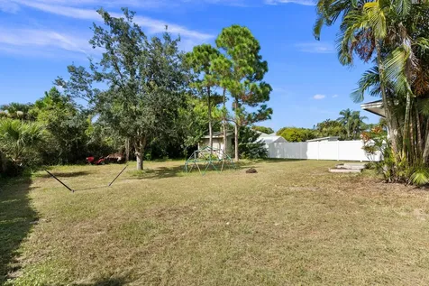6149 SE Poinciana Lane Hobe Sound FL 33455