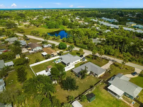 6149 SE Poinciana Lane Hobe Sound FL 33455