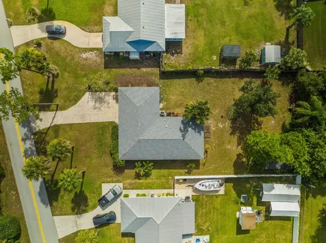 6149 SE Poinciana Lane Hobe Sound FL 33455