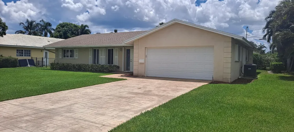 1050 NW 6th Terrace Boca Raton FL 33486