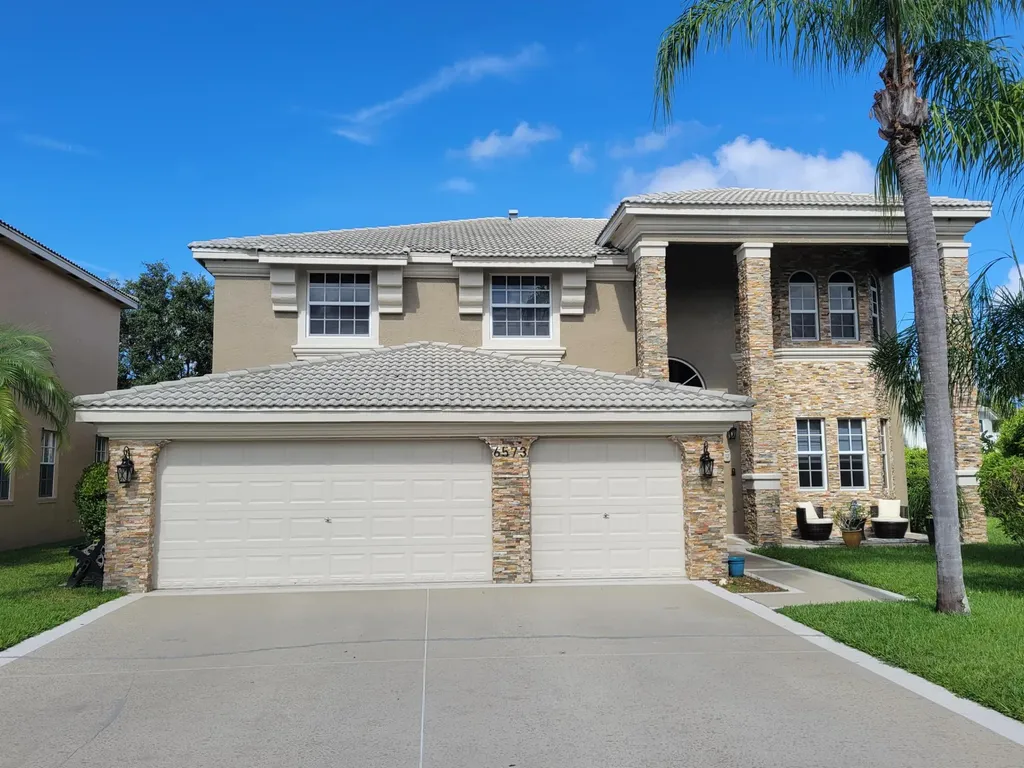6573 Marbletree Lane Lake Worth FL 33467
