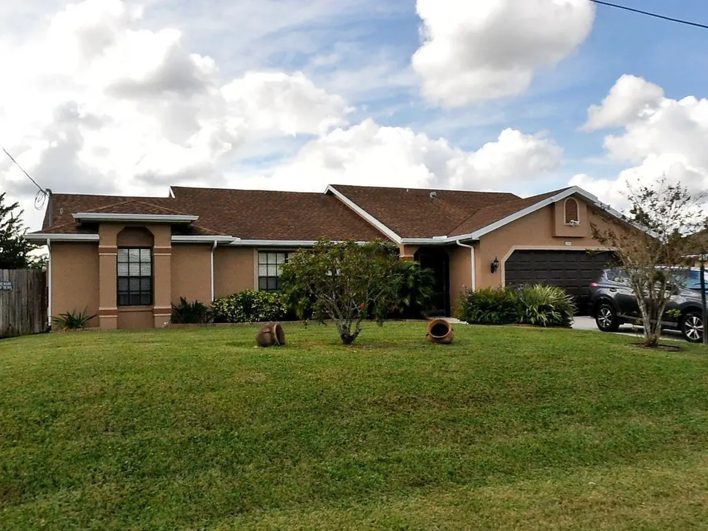 3794 SW Lafleur Street Port St Lucie FL 34953
