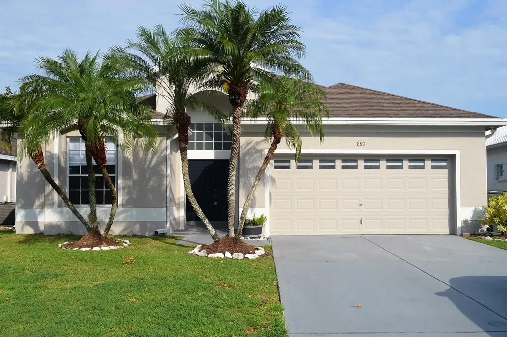 880 NW Waterlily Place Jensen Beach FL 34957
