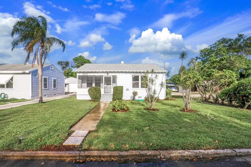 1202 N D Street Lake Worth Beach FL 33460