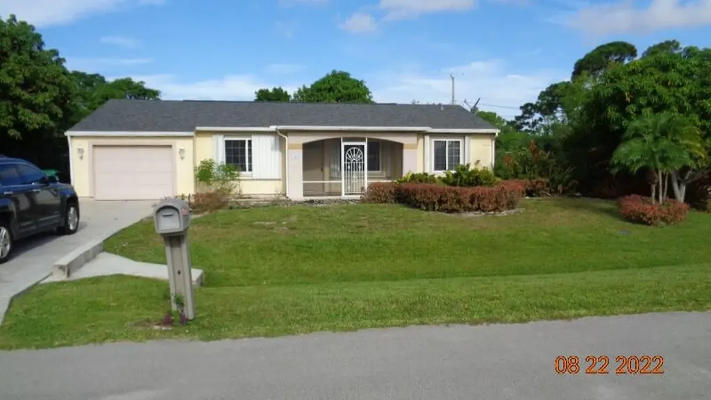 2302 SE Merrill Road Port St Lucie FL 34952