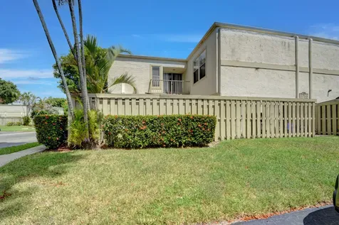 12174 Regal Court S Wellington FL 33414
