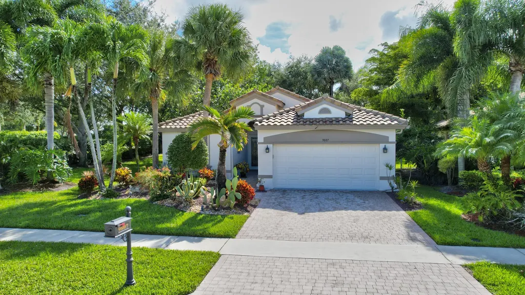 9807 Mantova Drive Lake Worth FL 33467