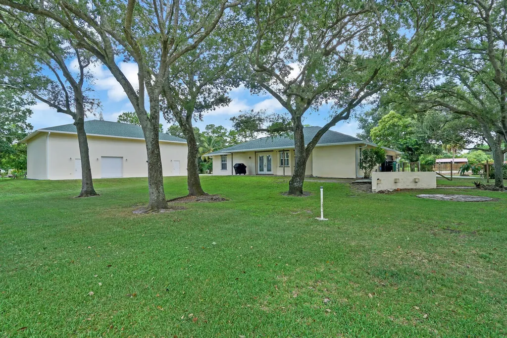 15703 97th Road N West Palm Beach FL 33412