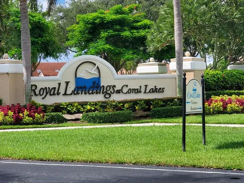 5594 Royal Lake Circle Boynton Beach FL 33437