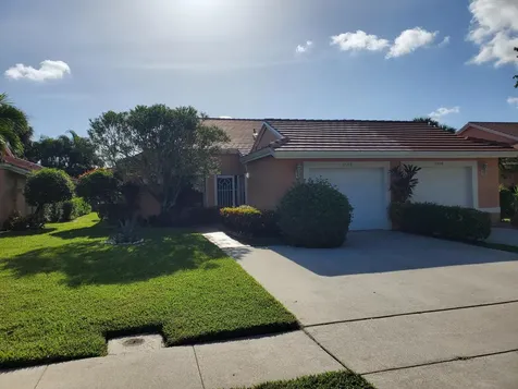 5594 Royal Lake Circle Boynton Beach FL 33437