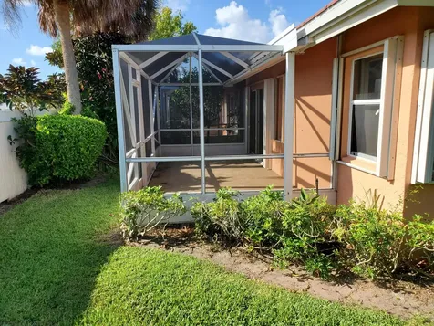 5594 Royal Lake Circle Boynton Beach FL 33437