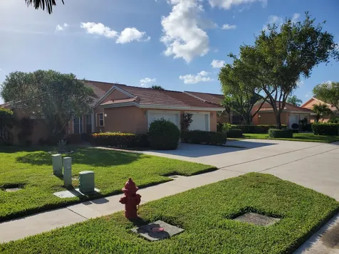5594 Royal Lake Circle Boynton Beach FL 33437