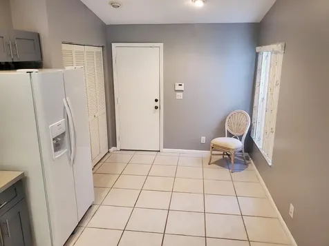 5594 Royal Lake Circle Boynton Beach FL 33437