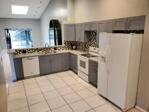 5594 Royal Lake Circle Boynton Beach FL 33437