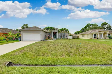 1332 SW Tadlock Avenue Port St Lucie FL 34953