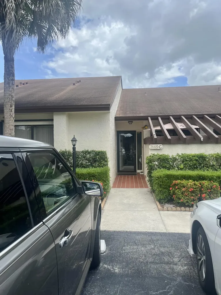 7885 Poplar Fork Street Lake Worth FL 33467