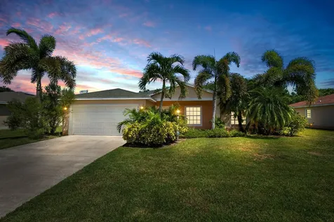 6416 Las Palmas Way Port St Lucie FL 34952