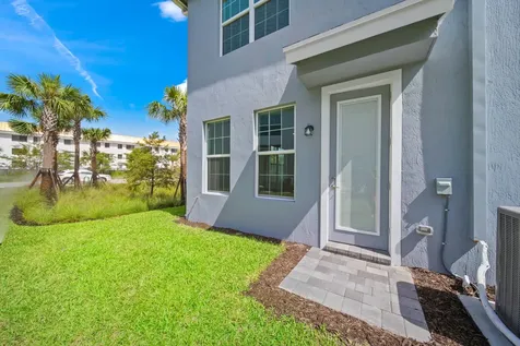 1802 SE Ocean Cove Way Stuart FL 34996