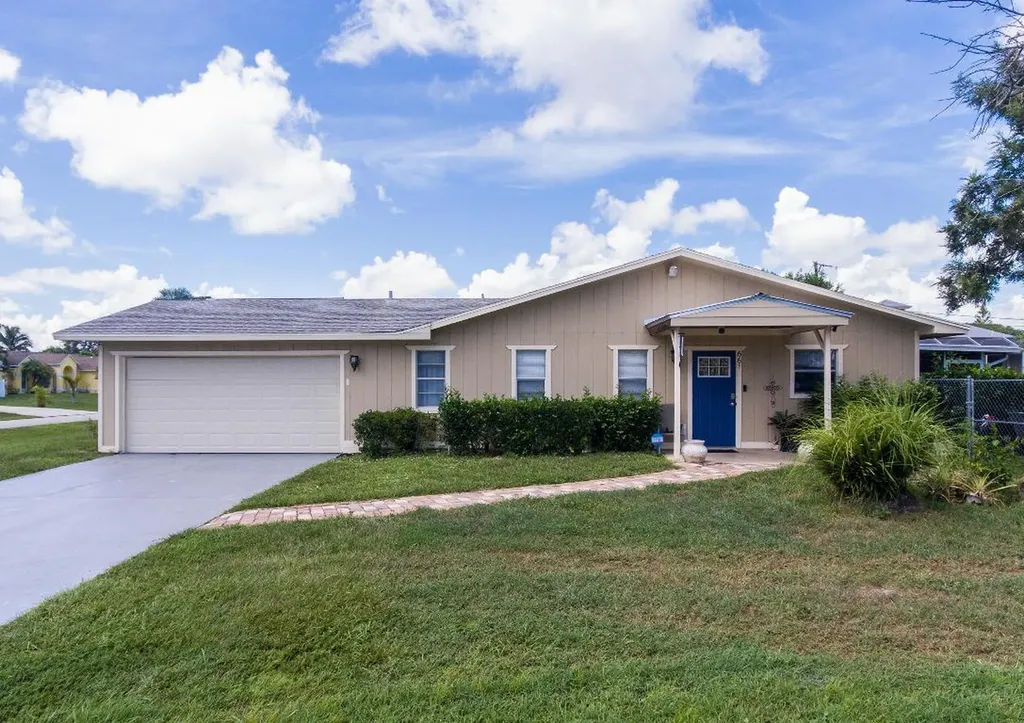 661 NW Placid Avenue Port St Lucie FL 34983